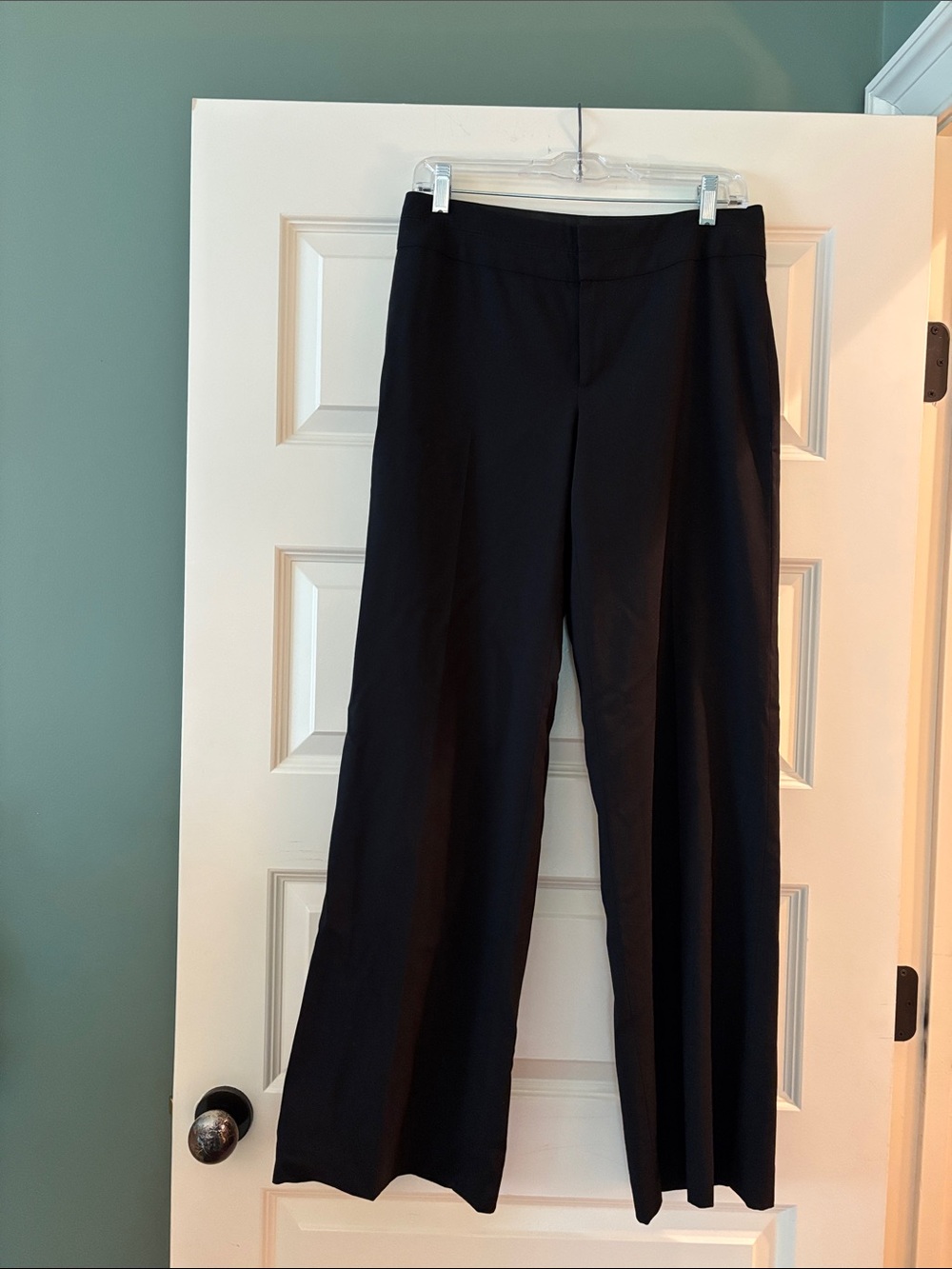 Banana Republic- Classic Black Wide-Leg Women's Dress Pants - Size 6